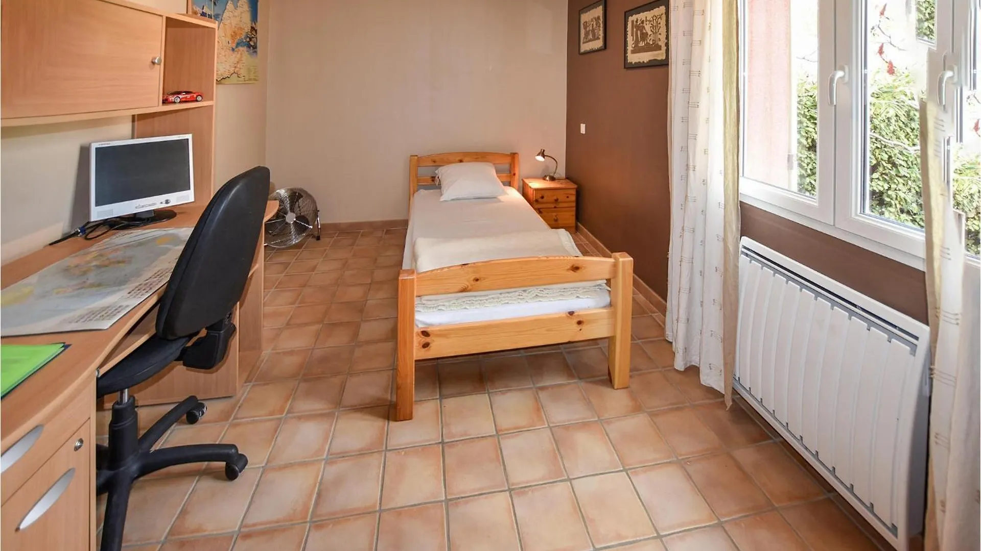 Amazing Home In Mazan With Kitchen France