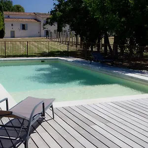 Château La Croix Des Pins Hébergement de vacances